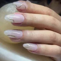 تخفیف ویژه کاشت ناخن در پیشاهنگی