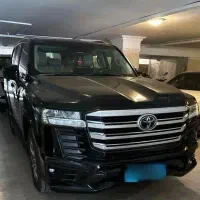 لندکروز 2025 و 2022 پلاک ملی فروش فوری