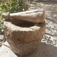 هاون قدیمی|کلکسیون اشیاء عتیقه|اصفهان, همتآباد|دیوار