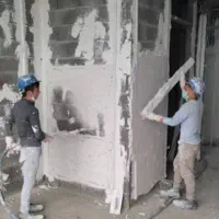 کارگر گچ کاری (یک نفر)