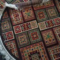 قالیچه گرد  نو باز نشده صفر