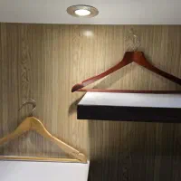 چوب لباس چوبی