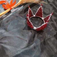 تاج وریسه|زیورآلات و اکسسوری|هشتگرد, هیو|دیوار