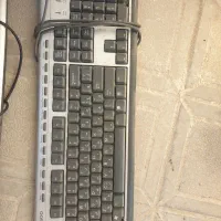 دو عدد تلویزیون دوعدد کیبرد ۴باند|تلویزیون و پروژکتور|شهریار, شهریار|دیوار