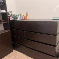 کتابخانه و دراور