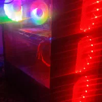 کیس گیمینگ به همراه کلیه وسایل گیمینگ