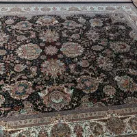 فرش ۹ متری زمینه سورمه ای