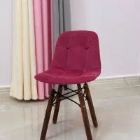 صندلی کودک صورتی