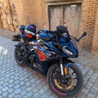 موتور کی وی ۲۵۰ سی سی