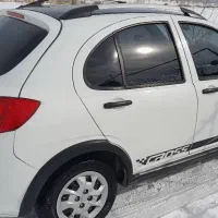 کوئیک R دورنگ سفیدمشکی مدل 99