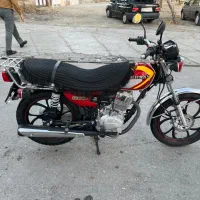 موتور ۲۰۰|موتورسیکلت|تویسرکان, |دیوار