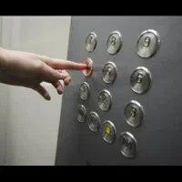 تعمیر کار و سریس کار آسانسور