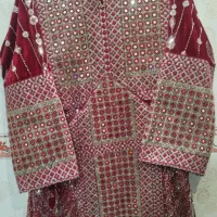 زی آستین هزار آینه