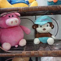 تعدادی عروسک مارک پالیز نو و تمیز