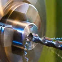 تراشکار نیمه ماهر و تراشکارماهر