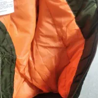 کاپشن بسیار خاص و بسیار خوش رنگ آلفا اصل|لباس|تهران, امیریه|دیوار