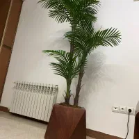 گل مصنوعی با گلدان