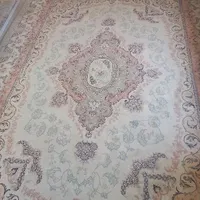 دو فرش دوازده متری و شش متری