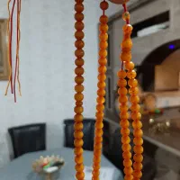 سه عدد تسبیح کهربای ناصر بهمنی