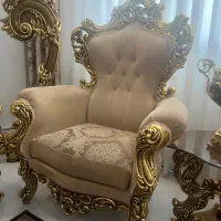 مبل سلطنتی چوب راش ورق طلائی تمیزو سالم تخفیف ویژه|مبلمان خانگی و میز عسلی|تهران, جنت‌آباد مرکزی|دیوار