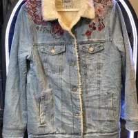 کت جین ساده و داخل خز بسیار گرم شرکت کره ای استوک