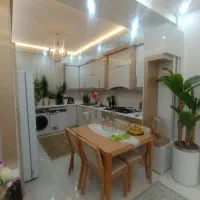 آپارتمان/100متری/2خواب/طبقه اول/پارکینگ