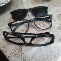 عنیک طبی دو عدد همراه با لنز افتابی