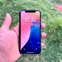 ایفون xs 512