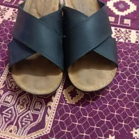 یک جفت دمپایی طبی