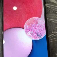 گوشی  فقط قابه روشه شکسته بقیشه  سالم