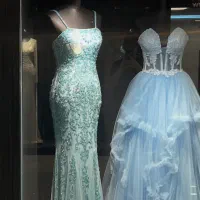 فروشنده لباس مجلسی خانم