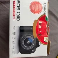 دوربین canon 700D