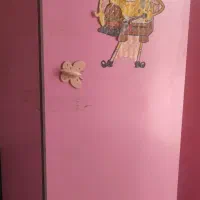 کمد و دراور صورتی نوجوان و کودک