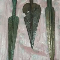 اشیای قدیمی مفرق کلسیونی