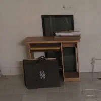 میزکامپیوتر سالم|میز تحریر و کامپیوتر|قم, باجک یک|دیوار