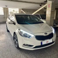 کیا سراتو YD 2014