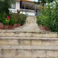ویلا با 580 متر زمین با سند تکبرگ در زیراب