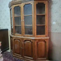 کتابخانه بزرگ‌ چوبی