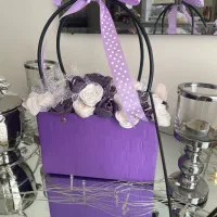 کادو ماندگار روز مادر|گل مصنوعی|اراک, |دیوار