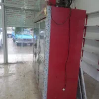 یخچال ۶ در فروشگاهی