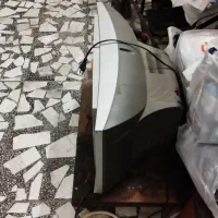 تلویزیون قدیمی صفحه ساف سالم داخل مغازه کار میکرده|تلویزیون و پروژکتور|قائمشهر, |دیوار