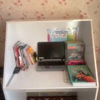 ۸ عدد میز نو|میز تحریر و کامپیوتر|ایلام, |دیوار