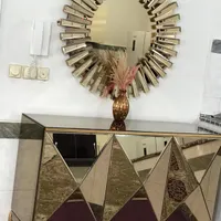 ایینه وکنسول