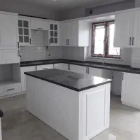 طراحی و ساخت و نصب انواع کابینت و کمد دیواری و
