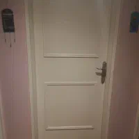 درب اطاق و حمام و دستشویی