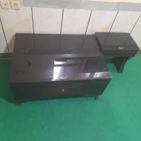 میز و گلمیز