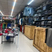 فروشنده شلوار لی با حقوق خوب