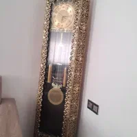 ساعت ایستاده برنزی