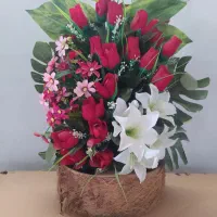 سبد گل مصنوعی