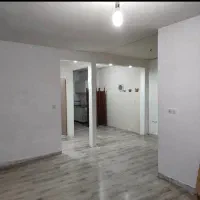 یک واحد از دو واحد . دو اتاق بزرگ و نور گیر